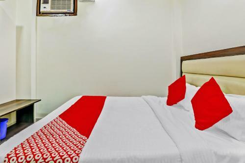 Oyo Flagship 84727 Hotel Shiva Residency