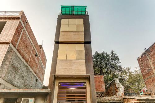Oyo Flagship 84727 Hotel Shiva Residency
