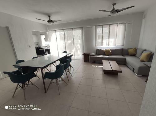 Apartamento Condo 3 Br 2.5 Ba 3 Miles From The Beach
