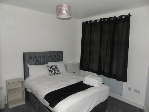 Inviting 1-bed Ground Floor Apartment In Bolton