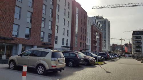 New Apartment 100m From Old Town And Marina