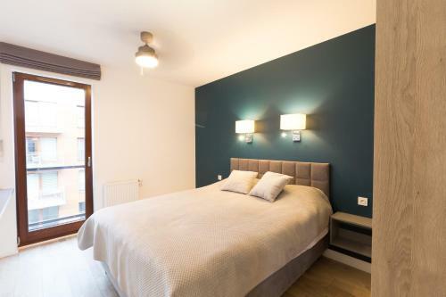 Apartlogy Aura2 105 - Experience Intelligent Living While Travelling