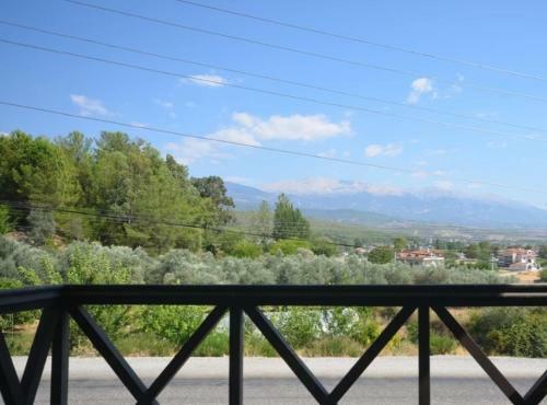 Villa Sleeps 6, Private Pool.close To Town.
