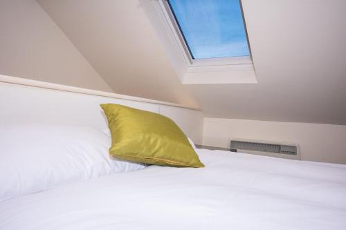 Hostal Captain Fryatt Guesthouse