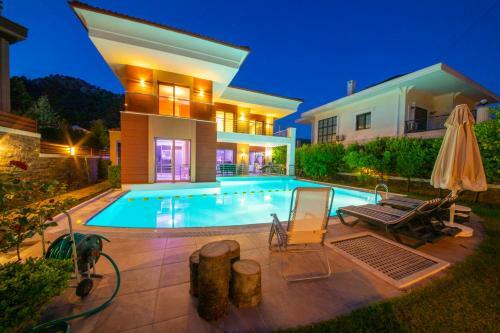 Villa Paris Marmaris Daily Weekly Rentals
