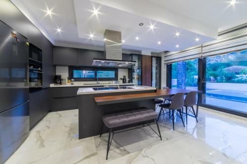 Villa Palmiye Icmeler Daily Weekly Rentals