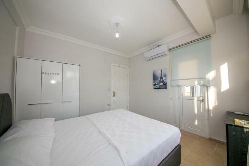 Villa Smyrna Marmaris Daily Weekly Rentals