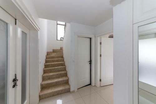 Villa Gunes Icmeler Daily Weekly Rentals