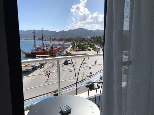 Apartamento Spacious Suite With Sea View In Marmaris