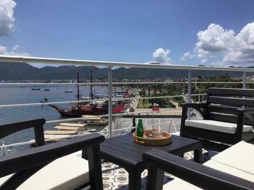 Apartamento Spacious Suite With Sea View In Marmaris