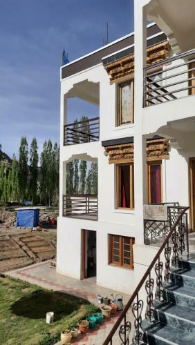 Hotel Yeed Ga Villa