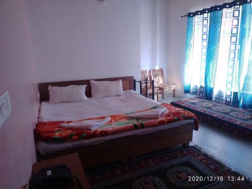 Hostal Sunny Cannopy Guest House