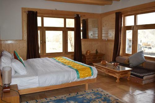 Hostal Namra Villa