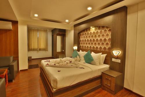 Hotel Ramtel Inn