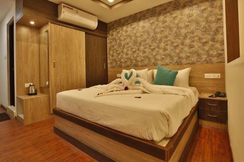 Hotel Ramtel Inn