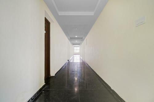 Hotel Collection O 84373 Nsk Residency