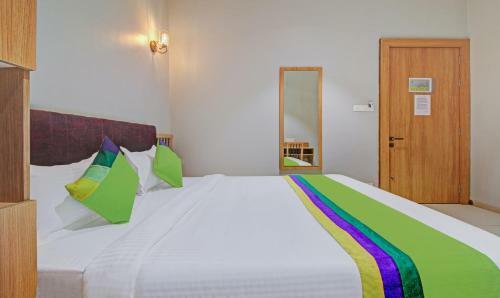 Hotel Treebo Trend Matoshree Inn Satara