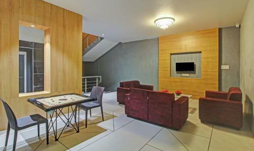 Hotel Treebo Trend Matoshree Inn Satara