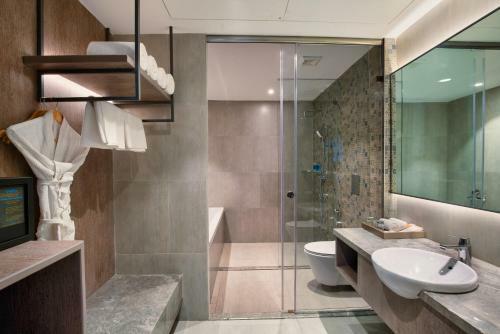 Hotel Amoravida By 7 Apple Resorts