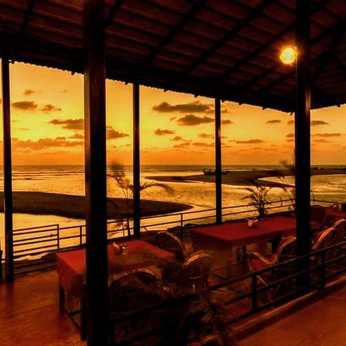 Hotel The Riverside