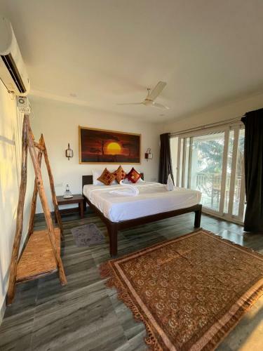 Hotel Chique Shanti Resort