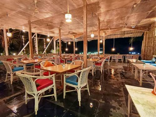 Hotel Chique Shanti Resort