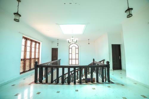 Villa Tvj White House