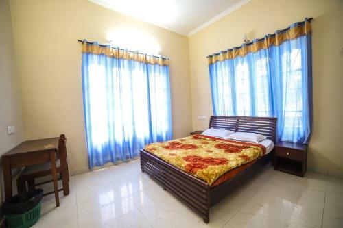 Villa Tvj White House
