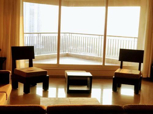 Apartamento A Luxurious Home In The Sky With Modern Amenities