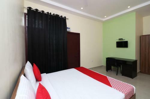 Hotel Oyo Flagship 27925 Kotra House Gomtinagar