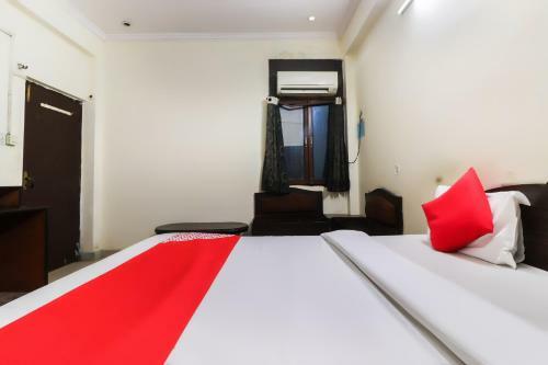 Oyo Flagship 60768 Hotel Star Palace