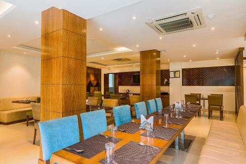 Fabhotel Surya Grand Gomti Nagar