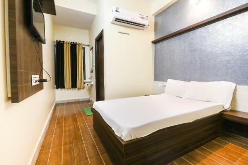 Spot On 73658 Hotel Sumitra
