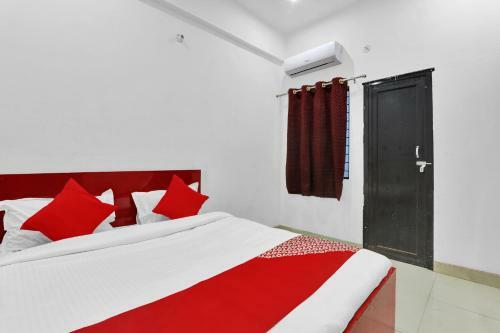 Oyo 81731 Hotel Welcome Inn