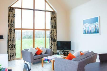 Clovenstone Lodges