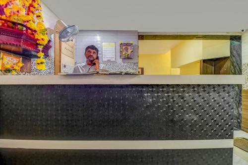 Hotel Oyo 49003 Avenue Residency And Lodging