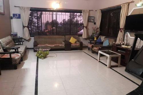 Villa Gold Next With Swimming Pool 6 Bhk