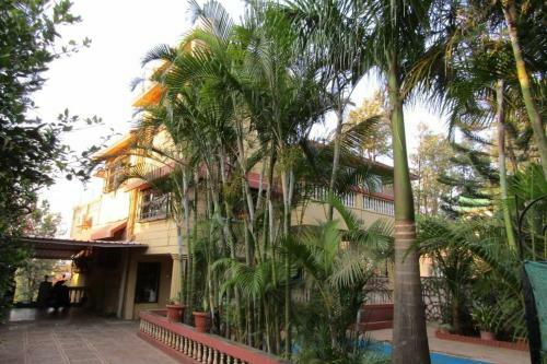 Villa Gold Next With Swimming Pool 6 Bhk