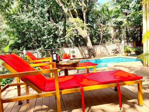 Antilia Villa - Luxurious/ac/swimming Pool