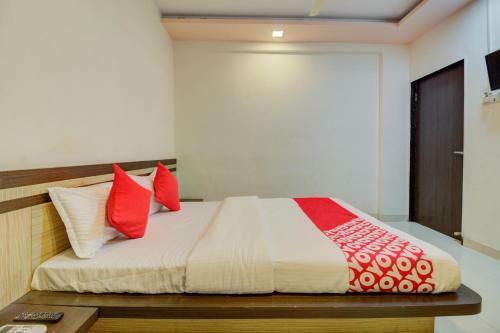 Hotel Oyo Flagship 15466 Cm Palace