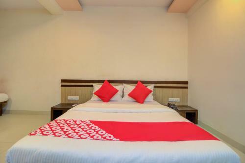 Hotel Oyo Flagship 15466 Cm Palace