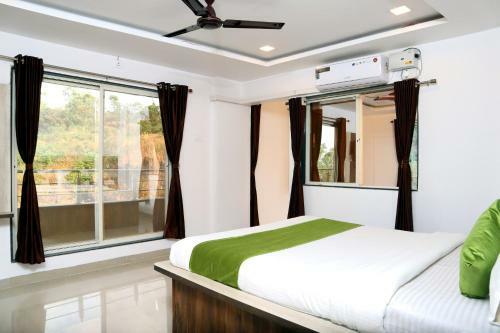 Hotel Royal Garden Resort & Spa