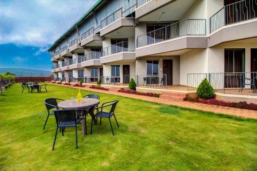 Hotel Mountain Breeze, Mahabaleshwar