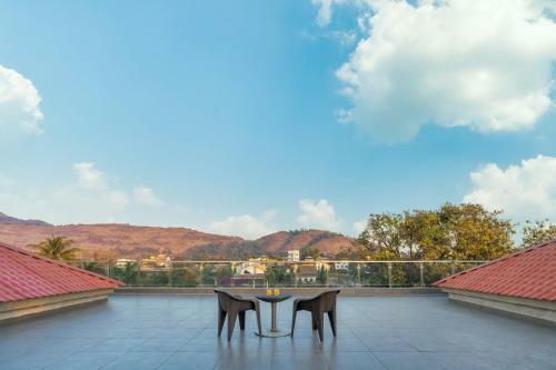 5 Bhk Luxurious Villa With Private Pool ! Kingston Villa Lonavala !