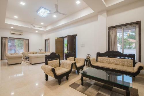 Villa Stayvista At Casa Serenity