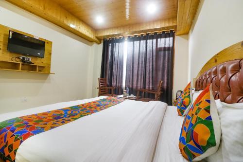 Fabhotel Castle Rock Vashisht