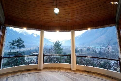 Eko Stay - Snowpeak Villa