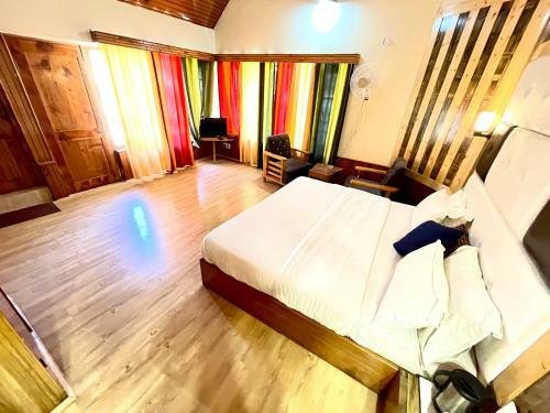 Eko Stay - Mountain Majesty Villa