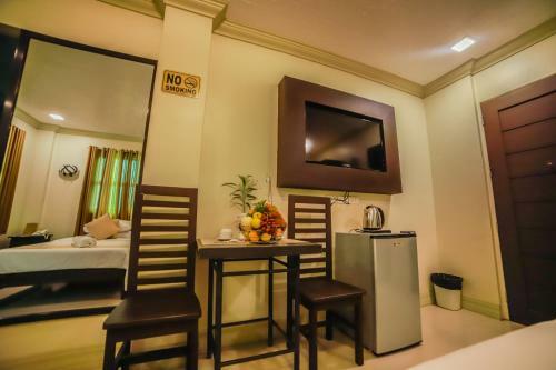 Villa Esmeralda Bryan's Resort Hotel And Restaurant