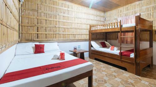 Hotel Reddoorz Hostel @megans Paradisio Beach Resort